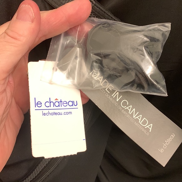 “le chateau” Dressy Top - Picture 3 of 6